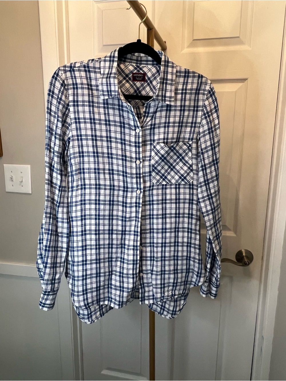 UNTUCKit Blue and White Plaid Linen Shirt